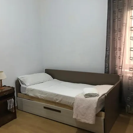 Dyck Zona De Tapas Vut 37870 شقة